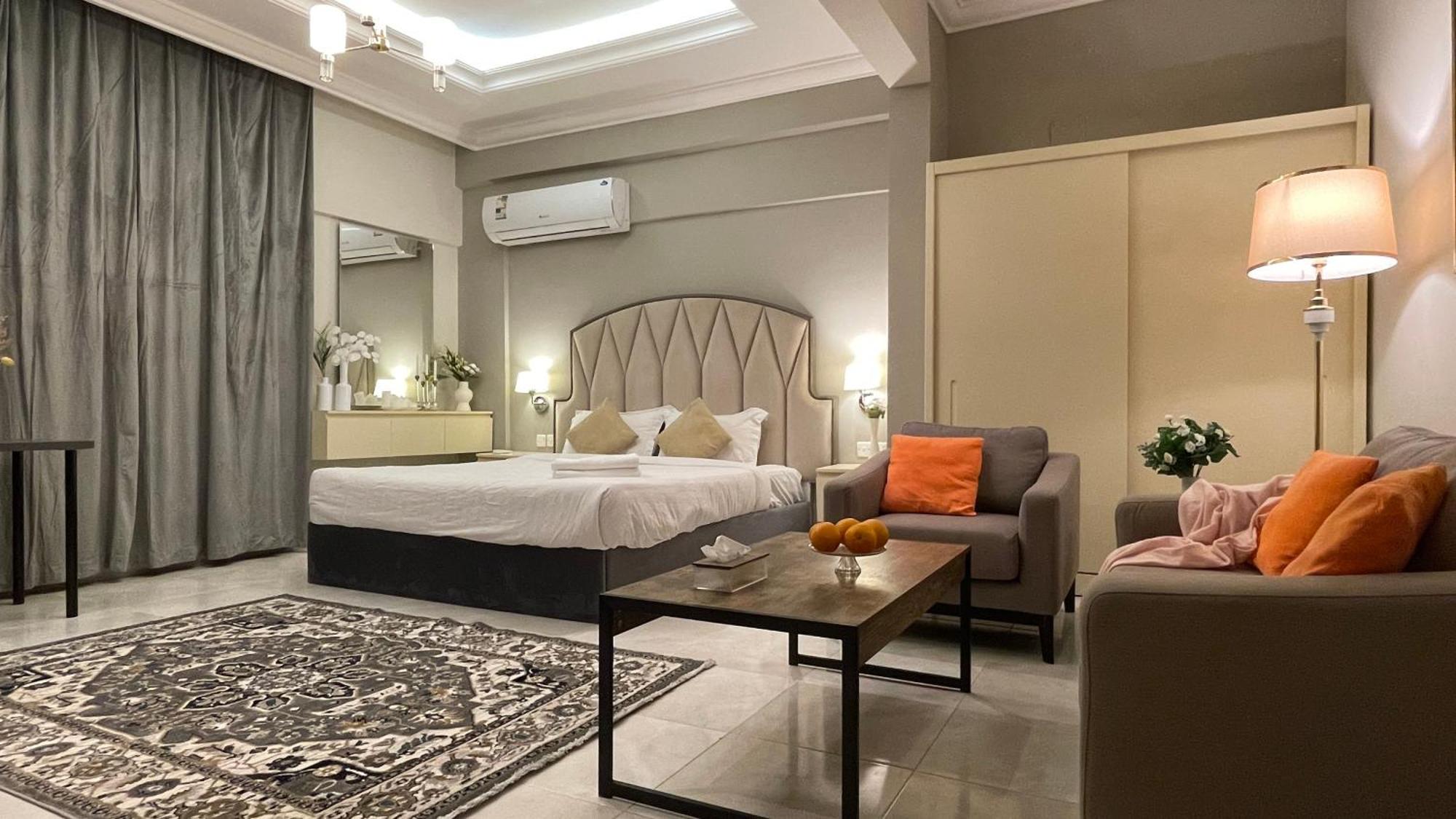 L1 Ivory Elegance With Kitchen Apartment Riyadh
