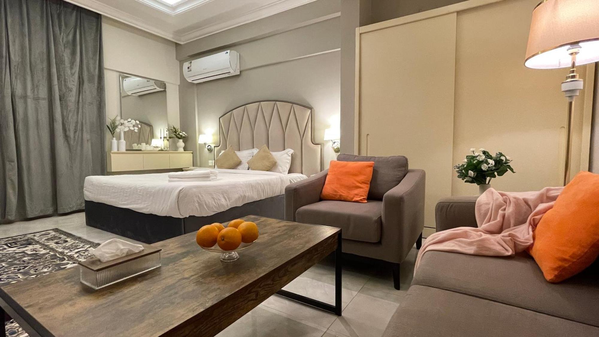 Apartment L1 Ivory Elegance With Kitchen